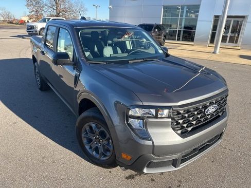 New 2025 Ford Maverick XLT w/ XLT Luxury Package image 6