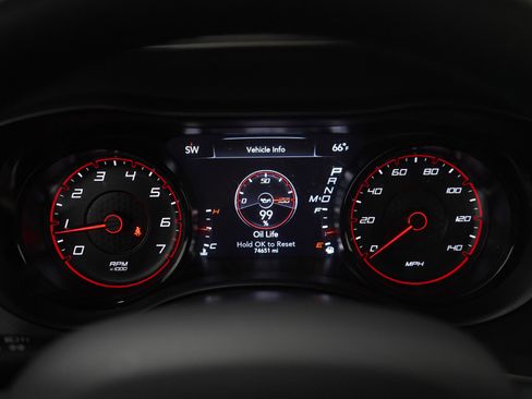 Used 2020 Dodge Charger SXT w/ Plus Group image 23