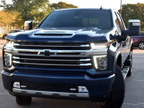 Used 2022 Chevrolet Silverado 3500 High Country image 1