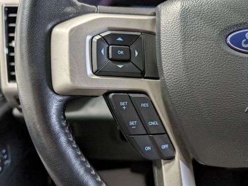 Used 2022 Ford F250 Lariat w/ Tremor Off-Road Package AWD/4WD image 22