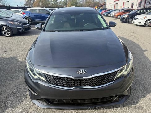 Used 2020 Kia Optima LX image 2