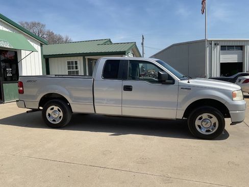 Used 2007 Ford F150 STX RWD image 2