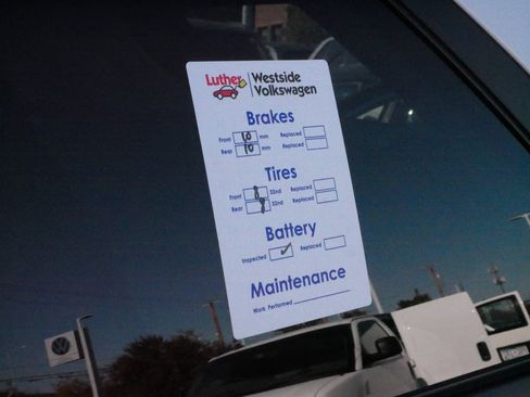 Used 2025 MAZDA CX-70 Plug-In Hybrid w/ Premium Pkg image 32