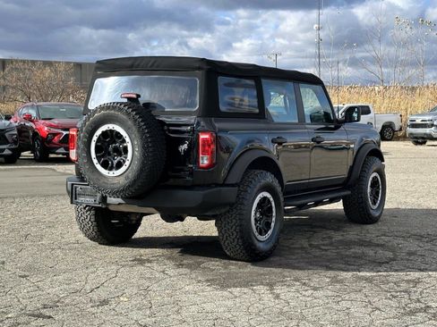 Used 2022 Ford Bronco Base image 5