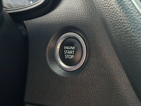 Certified 2023 Toyota Corolla SE FWD image 21