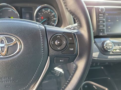 Used 2016 Toyota RAV4 Limited w/ Advanced Technology Package image 27