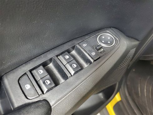 Used 2023 Kia Seltos S image 15