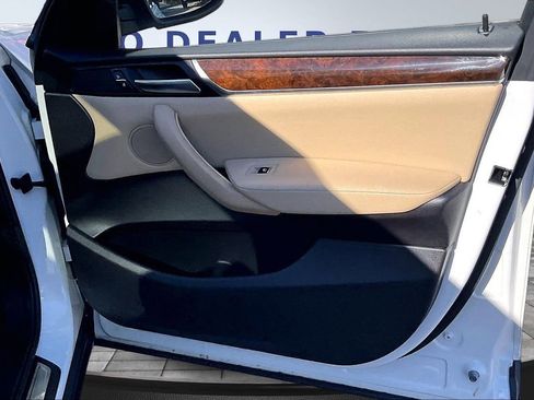 Used 2017 BMW X3 xDrive28i image 27