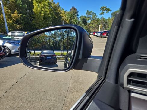 Certified 2025 Toyota Tacoma SR5 image 13