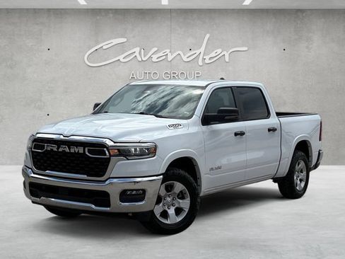 Used 2025 RAM 1500 Big Horn AWD/4WD image 1