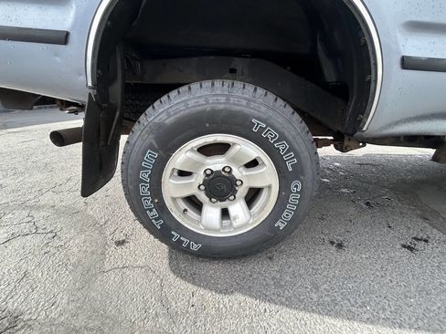 Used 1998 Toyota Tacoma 4x4 Xtracab V6 image 13