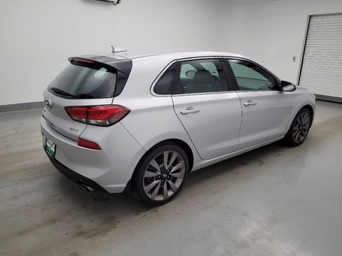 Used 2018 Hyundai Elantra GT Sport FWD image 10