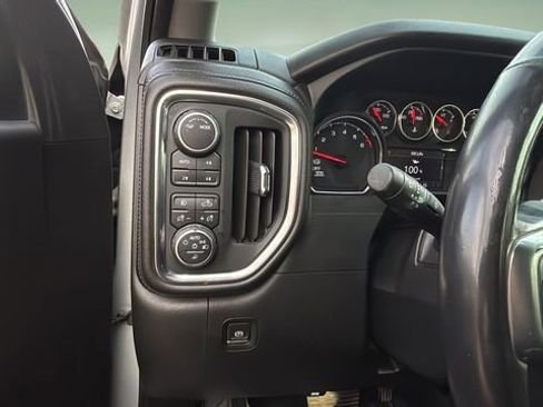 Used 2020 Chevrolet Silverado 1500 LT Trail Boss image 21