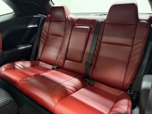 Used 2022 Dodge Challenger SRT Hellcat w/ Plus Package image 18