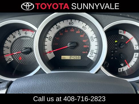 Used 2014 Toyota Tacoma 4x4 Double Cab w/ TRD Off-Road Package image 27