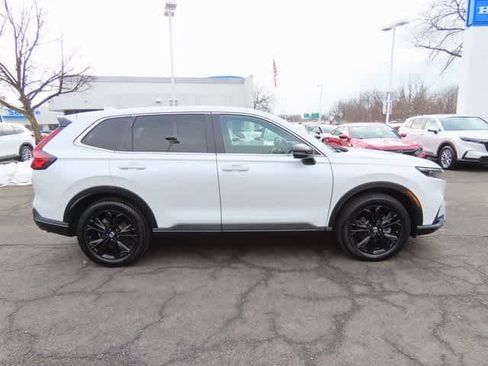 Certified 2024 Honda CR-V Sport Touring image 3