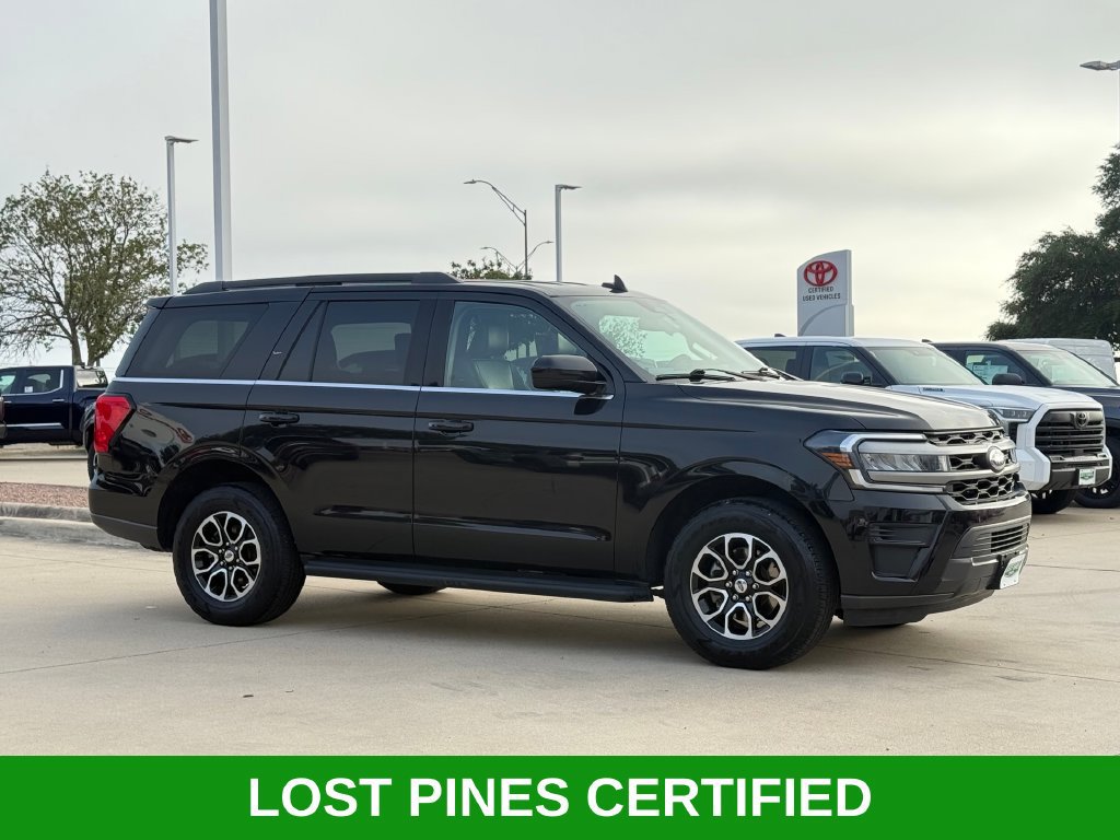 Used 2024 Ford Expedition XLT AWD/4WD image 7