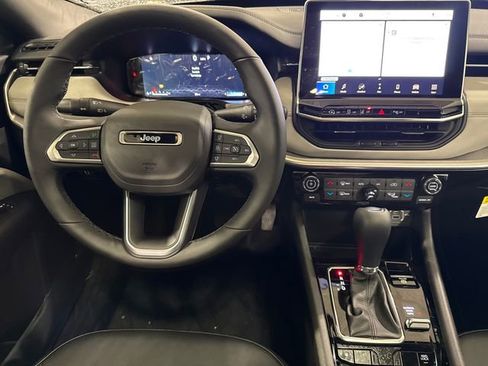 New 2026 Jeep Compass Limited w/ Sun, Sound & Navigation Group image 18