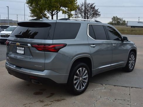 Used 2023 Chevrolet Traverse Premier image 5