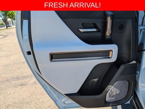 Used 2024 GMC Hummer EV 2X AWD/4WD image 27