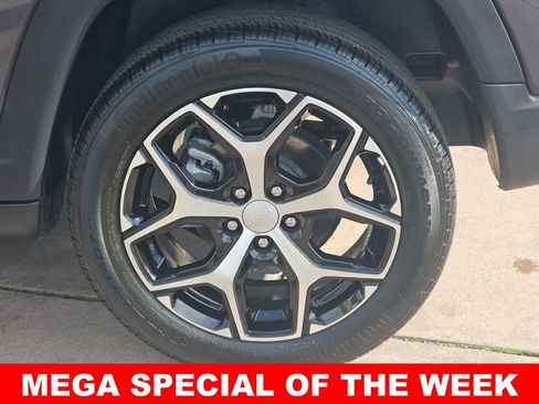 Used 2024 Jeep Compass Limited image 36