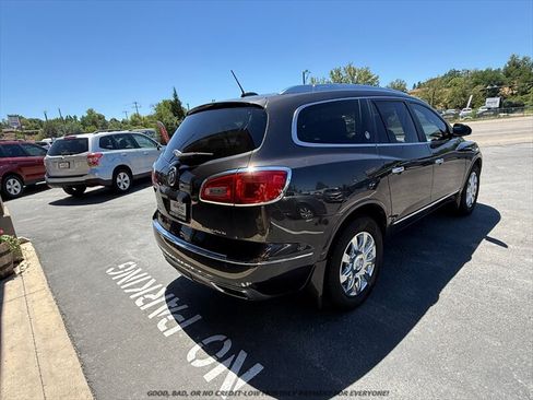 Used 2017 Buick Enclave Leather w/ Trailering Package FWD image 7