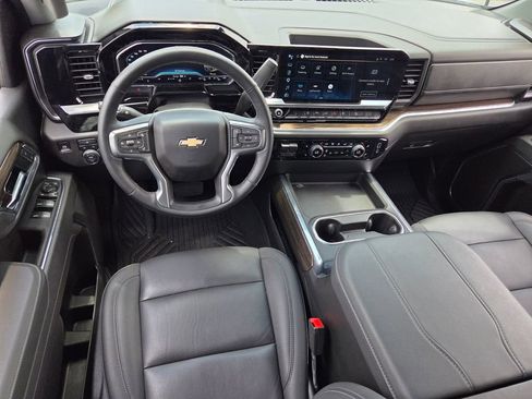 Used 2025 Chevrolet Silverado 2500 LT w/ All Star Edition AWD/4WD image 6