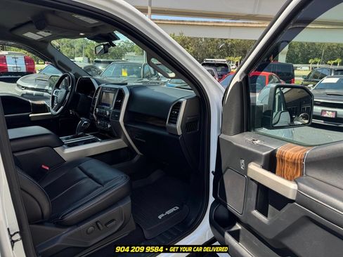 Used 2020 Ford F150 Lariat w/ Equipment Group 502A Luxury AWD/4WD image 32