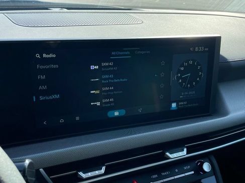 New 2025 Hyundai Sonata SE FWD image 14