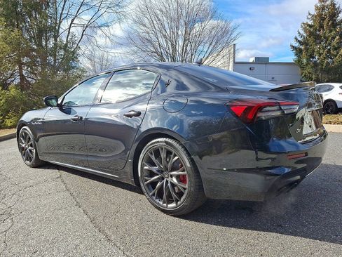Used 2022 Maserati Ghibli Modena Q4 AWD/4WD image 6
