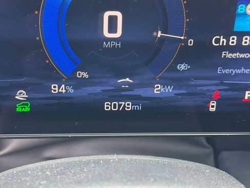 Certified 2025 Chevrolet Blazer EV RS AWD/4WD image 19