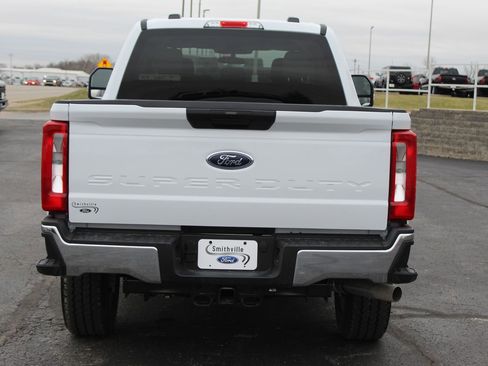 New 2026 Ford F350 XLT w/ FX4 Off-Road Package image 7