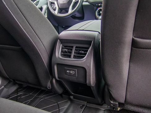 New 2025 Chevrolet Blazer LT w/ Convenience Package FWD image 40