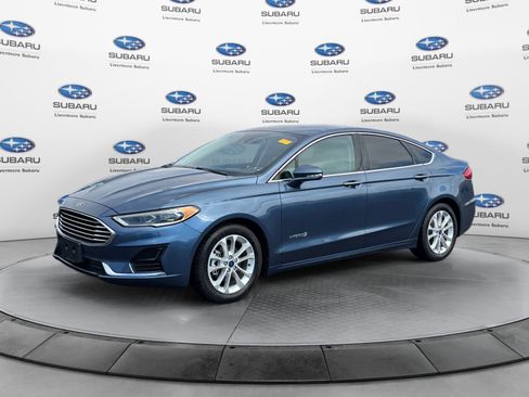 Used 2019 Ford Fusion SEL FWD image 2