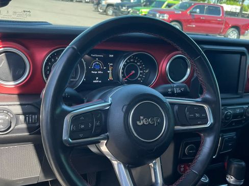 Used 2022 Jeep Gladiator Rubicon w/ LED Lighting Group AWD/4WD image 20