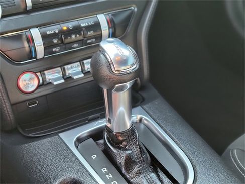 Used 2022 Ford Mustang Coupe w/ Equipment Group 101A image 26