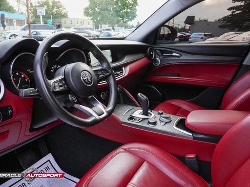 Used 2020 Alfa Romeo Stelvio Ti image 20