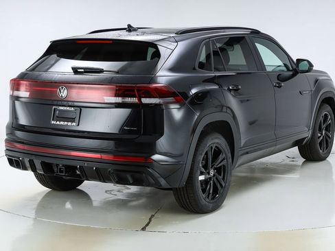 New 2026 Volkswagen Atlas Cross Sport SEL R-Line image 9