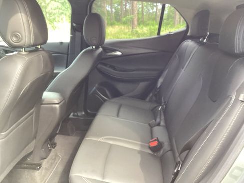 Used 2024 Buick Encore GX Sport Touring w/ Black Roof Package FWD image 15
