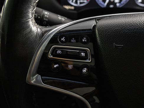 Used 2013 Cadillac XTS Premium AWD/4WD image 26