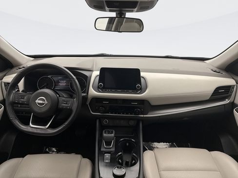 Used 2023 Nissan Rogue SV w/ SV Premium B Package image 14