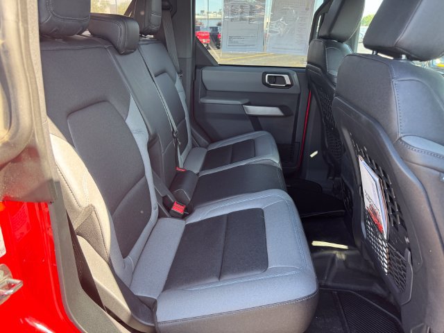 Used 2023 Ford Bronco Black Diamond AWD/4WD image 16