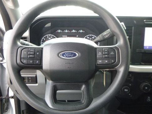 Used 2024 Ford F250 XLT image 12