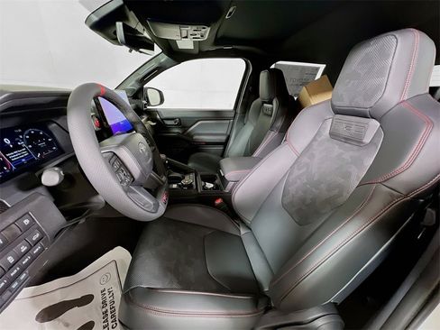 Used 2025 Toyota Tacoma TRD Pro image 19