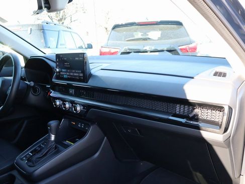 Certified 2025 Honda CR-V EX-L image 9