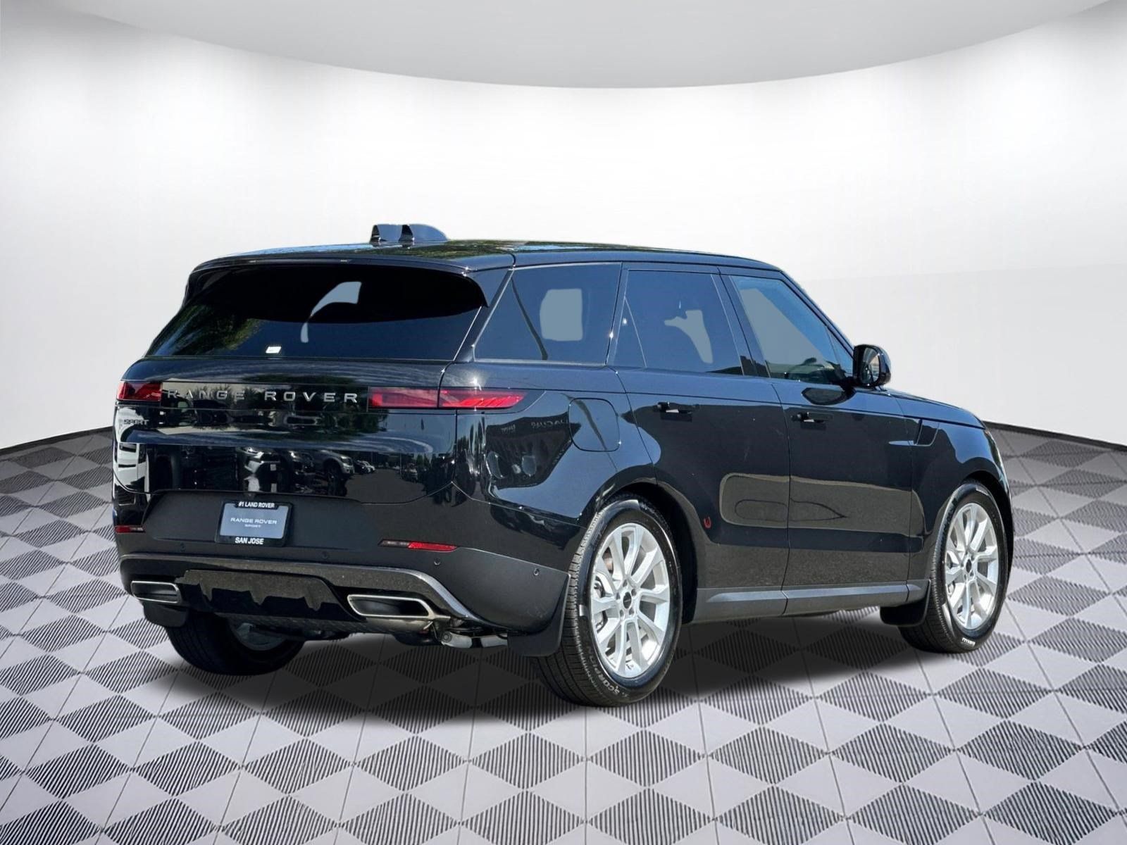 New 2026 Land Rover Range Rover Sport SE AWD/4WD image 7
