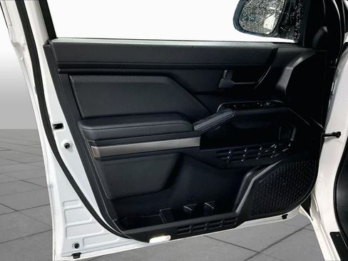 Certified 2025 Toyota 4Runner SR5 AWD/4WD image 20