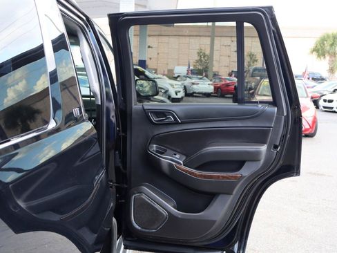 Used 2018 Chevrolet Tahoe LT RWD image 10