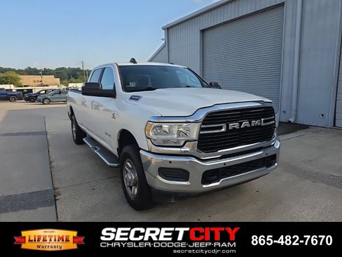 Used 2021 RAM 3500 Big Horn AWD/4WD image 3