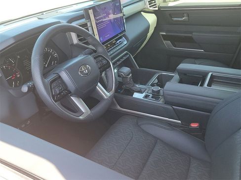 Used 2023 Toyota Tundra Limited w/ Power Package image 3